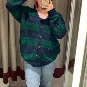 It’s a size and I’m selling it cause it isn’t my style anymore